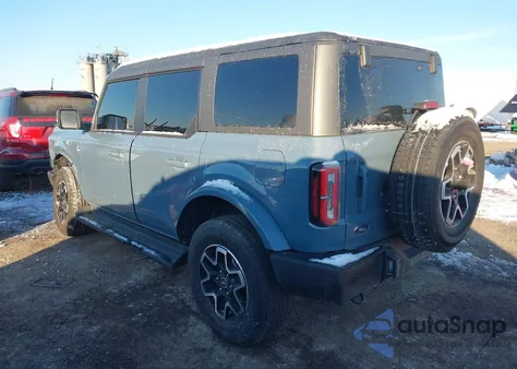 2025 Ford Bronco Outer Banks z USA, uszkodzony, nr VIN 1FMEE8BP0SLB28493